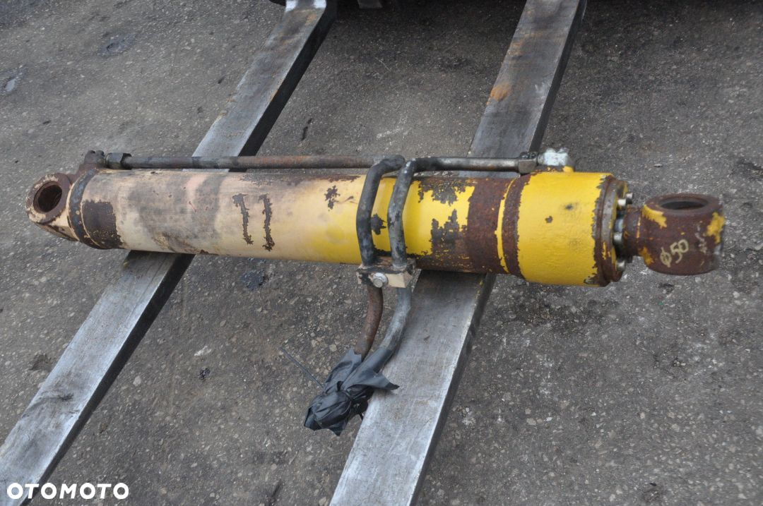 SIŁOWNIK HYDRAULICZNY KOMATSU PW 75R 95 DŁ. 97 CM - 2