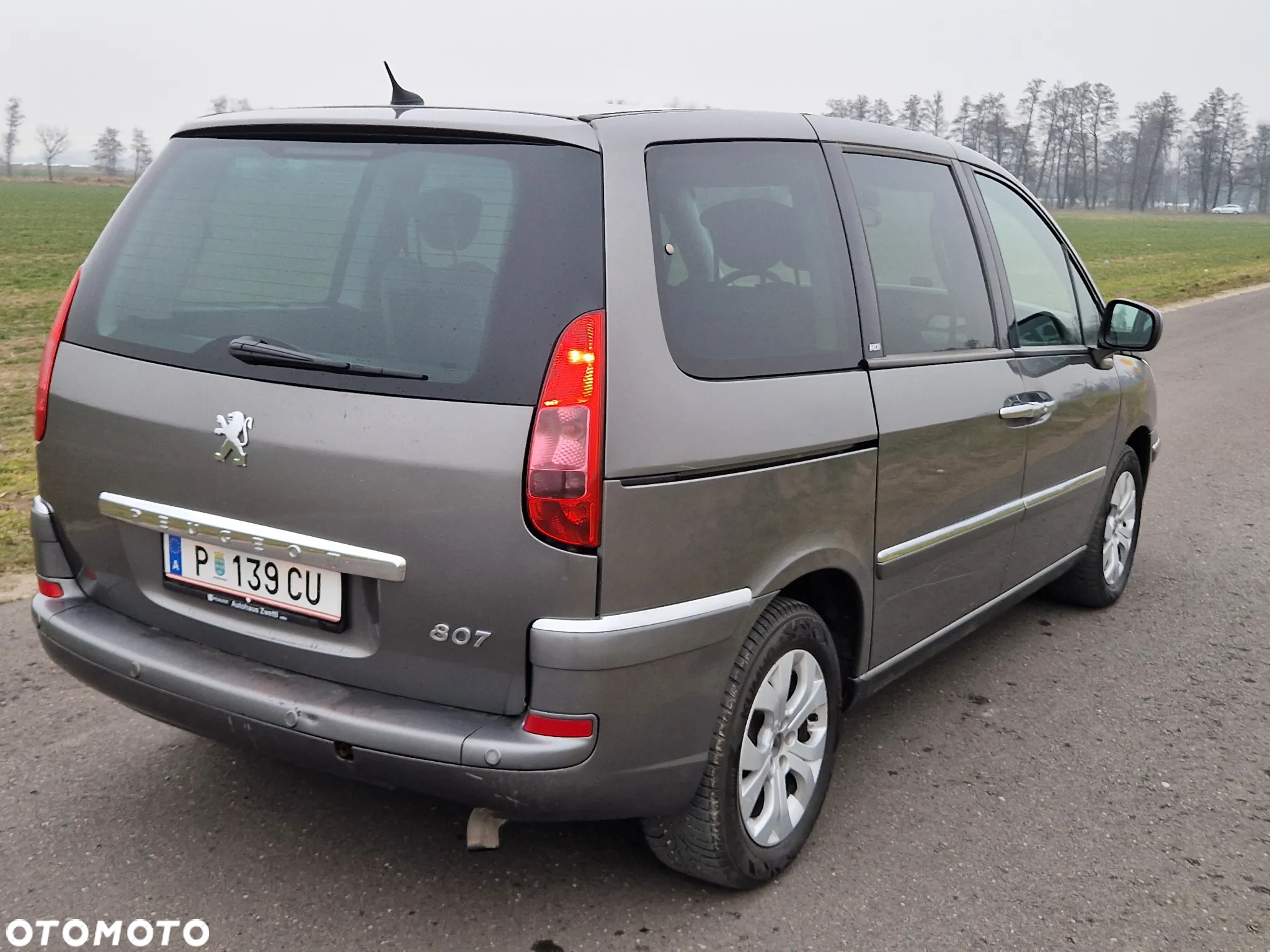 Peugeot 807 HDi 135 Family - 17