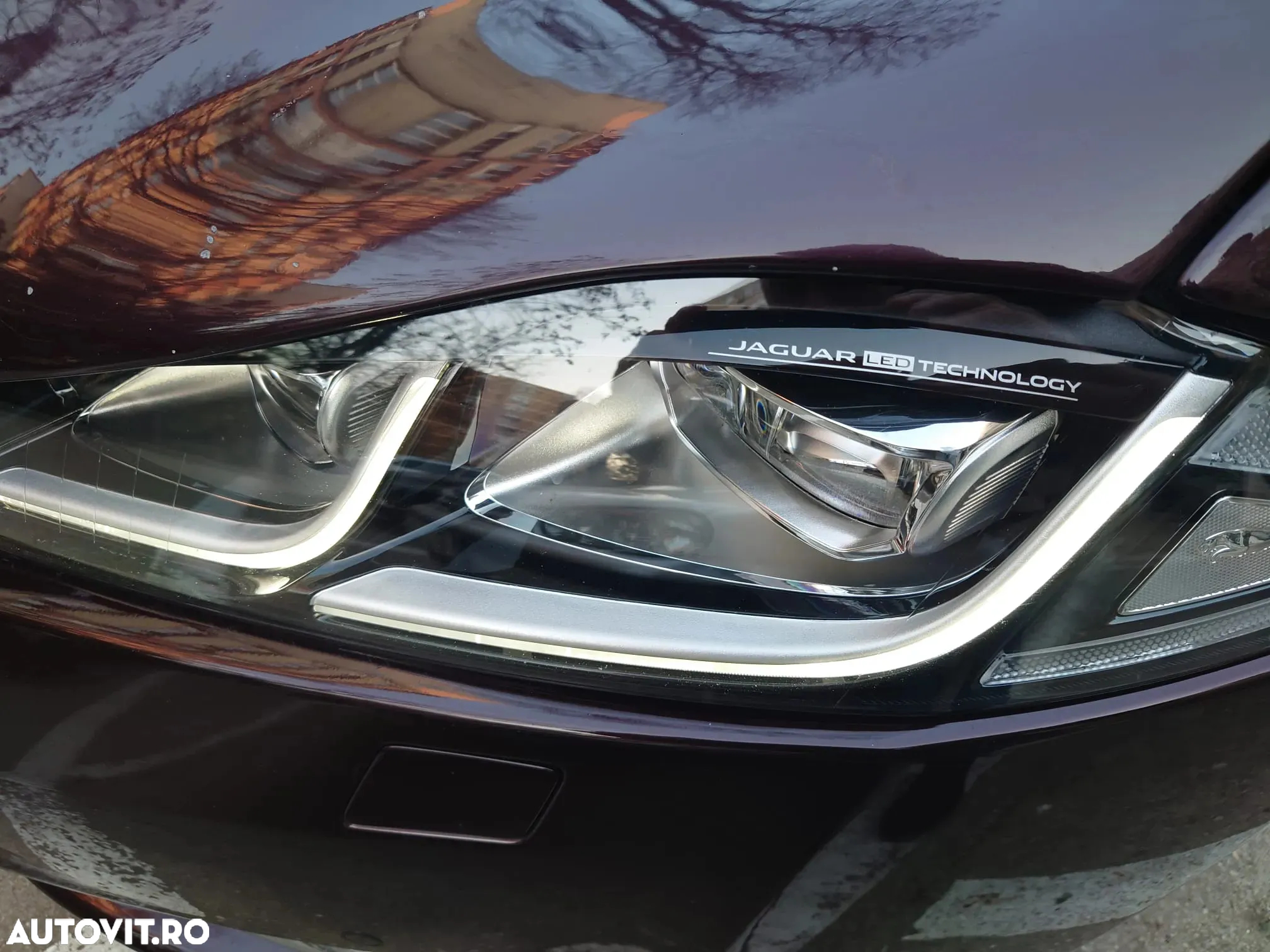 Jaguar XJ 30d Premium Luxury - 7