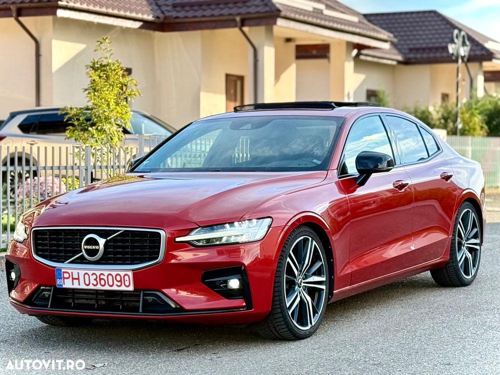 Volvo S60 T5 R-Design - 1