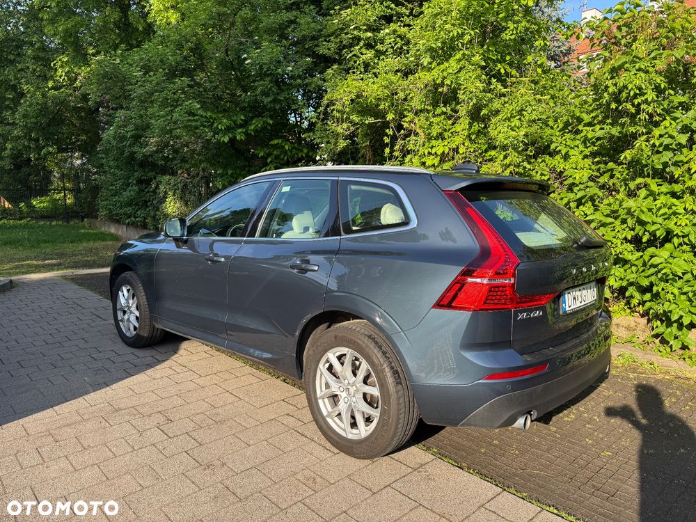 Volvo XC 60 B4 D AWD Momentum Pro - 5