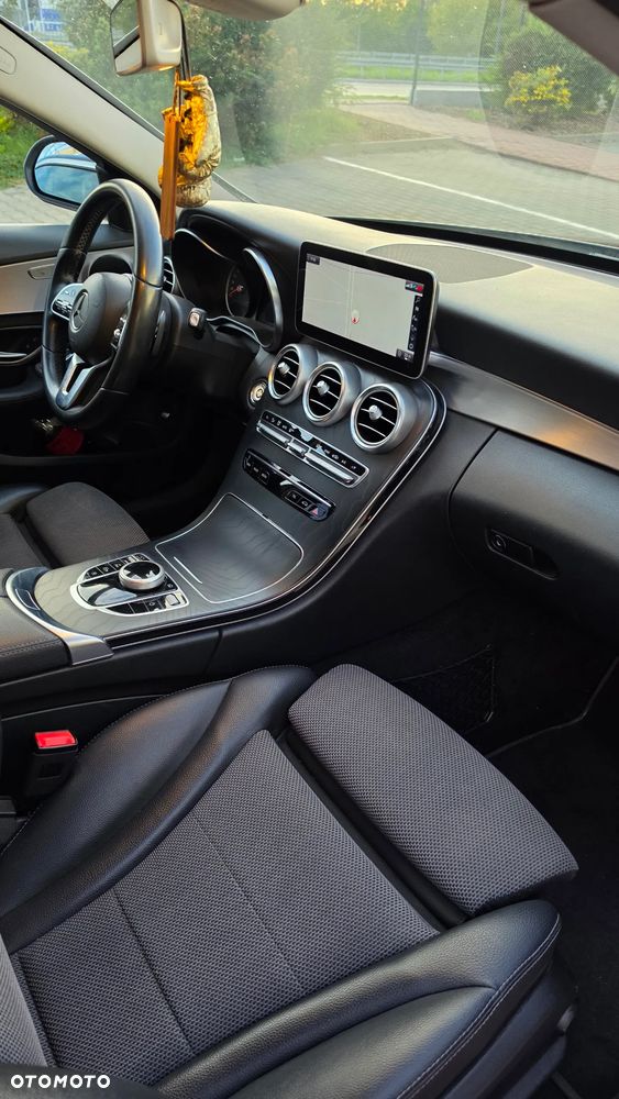 Mercedes-Benz Klasa C 200 d 9G-TRONIC - 10