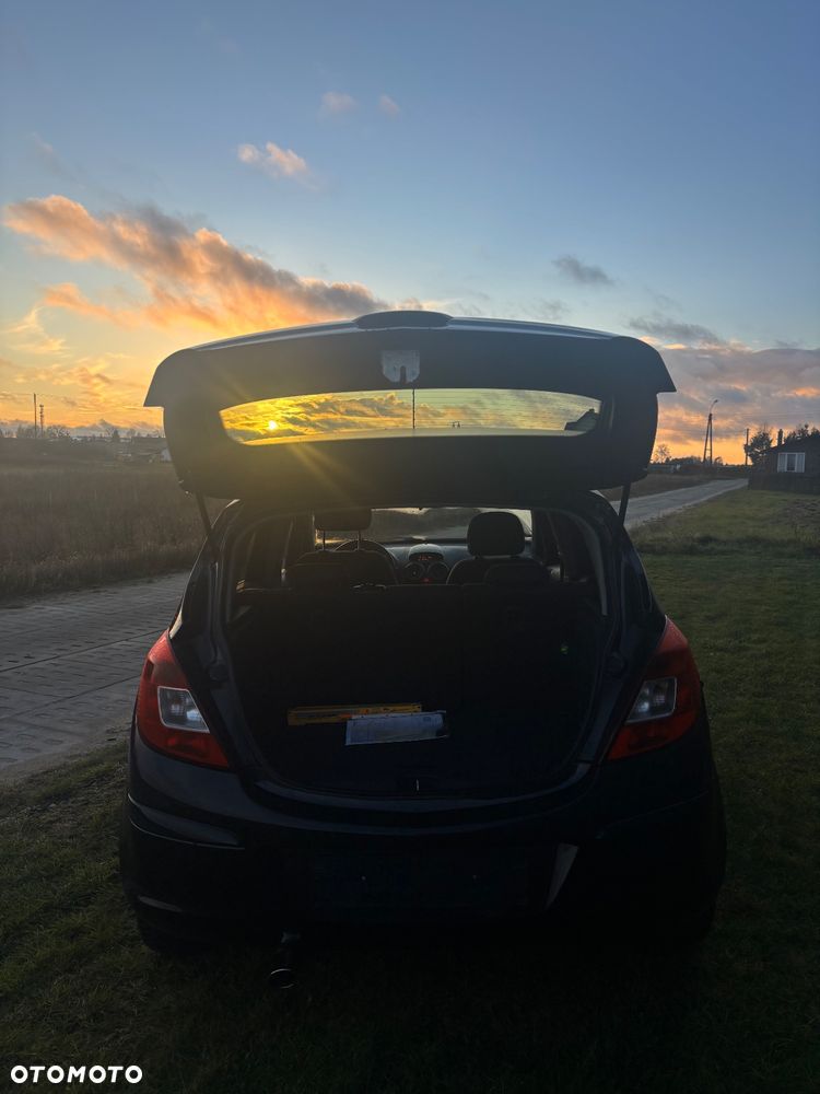 Opel Corsa 1.4 16V Edition 111 Jahre - 6