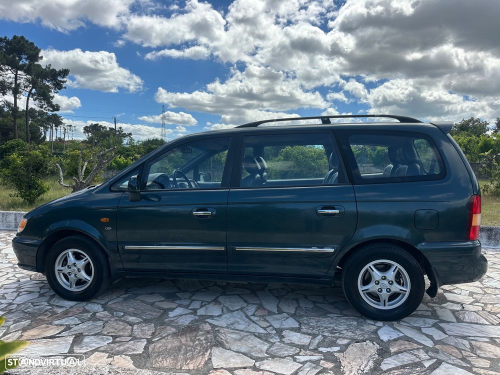 Hyundai Trajet 2.0 CRDi GLS - 3