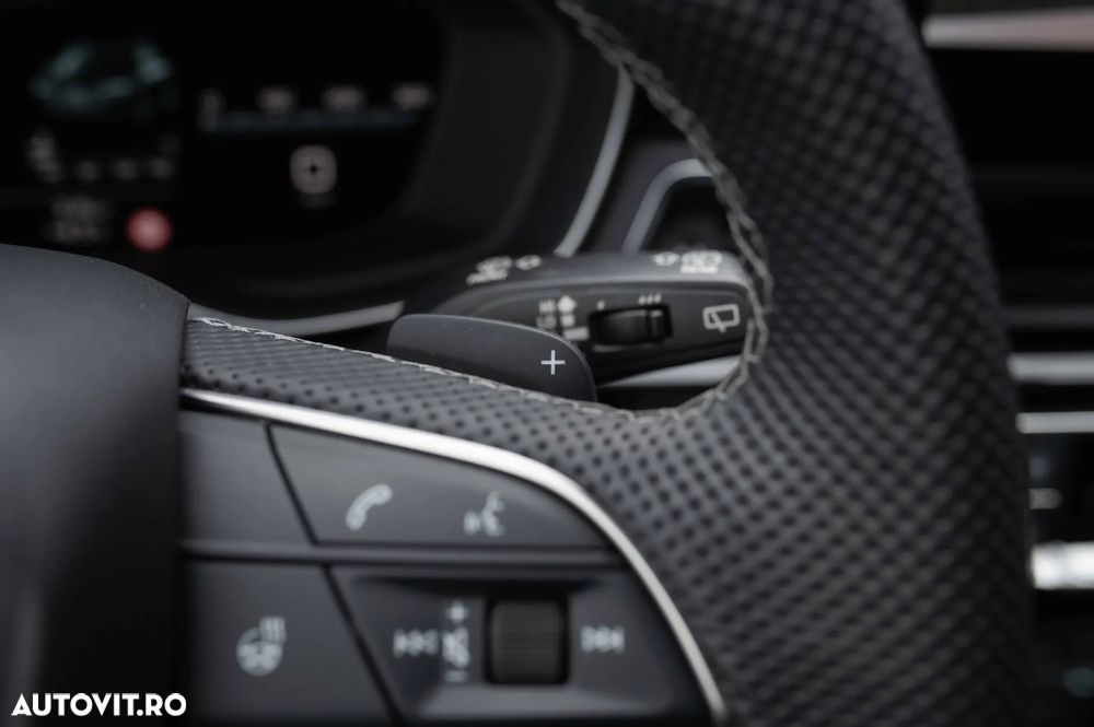 Audi A4 30 TDI S tronic S line - 14