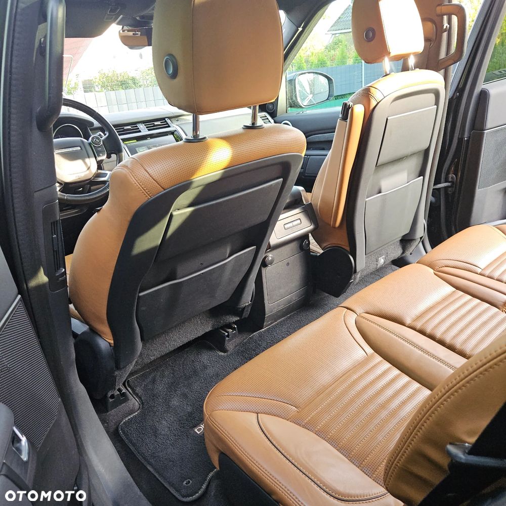Land Rover Discovery V 3.0 TD6 HSE Luxury - 34