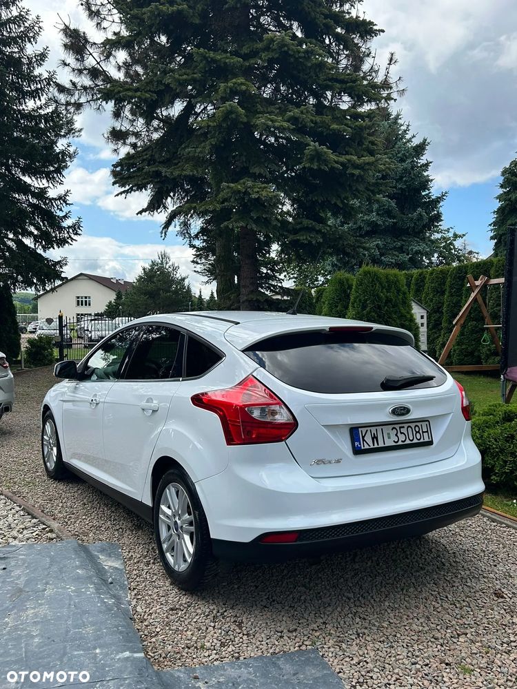 Ford Focus 1.6 TDCi DPF Titanium - 2
