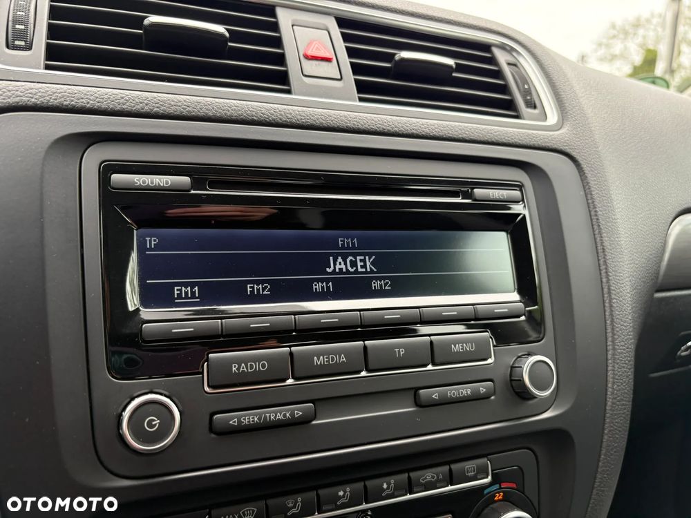 Volkswagen Jetta 1.4 TSI Highline - 17