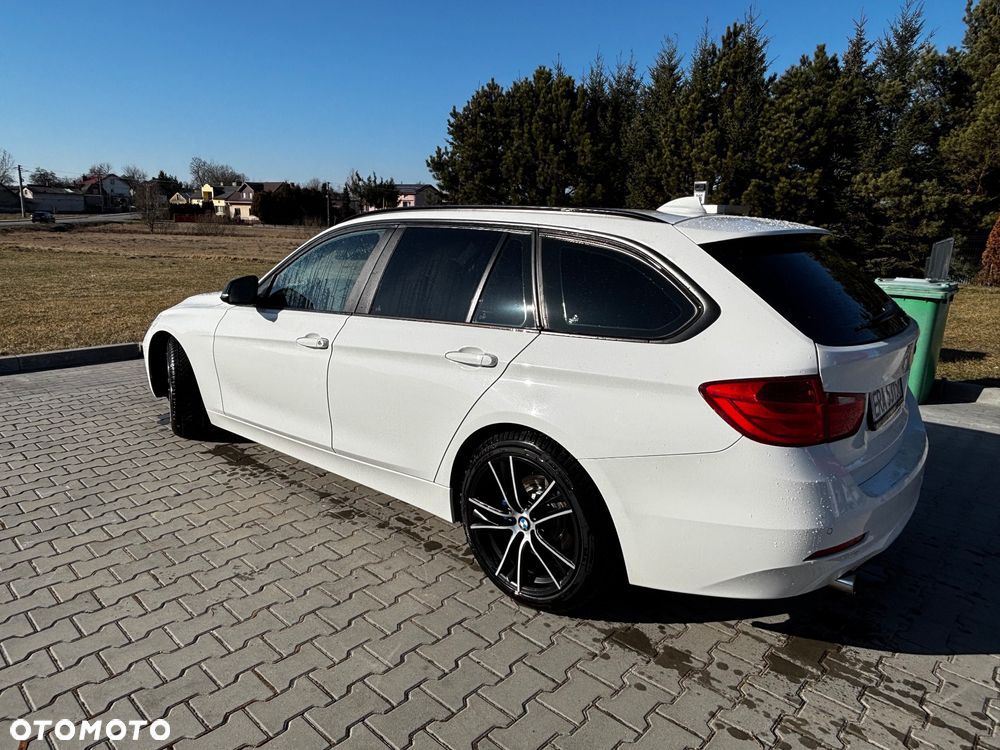 BMW Seria 3 320d DPF Edition Exclusive - 12