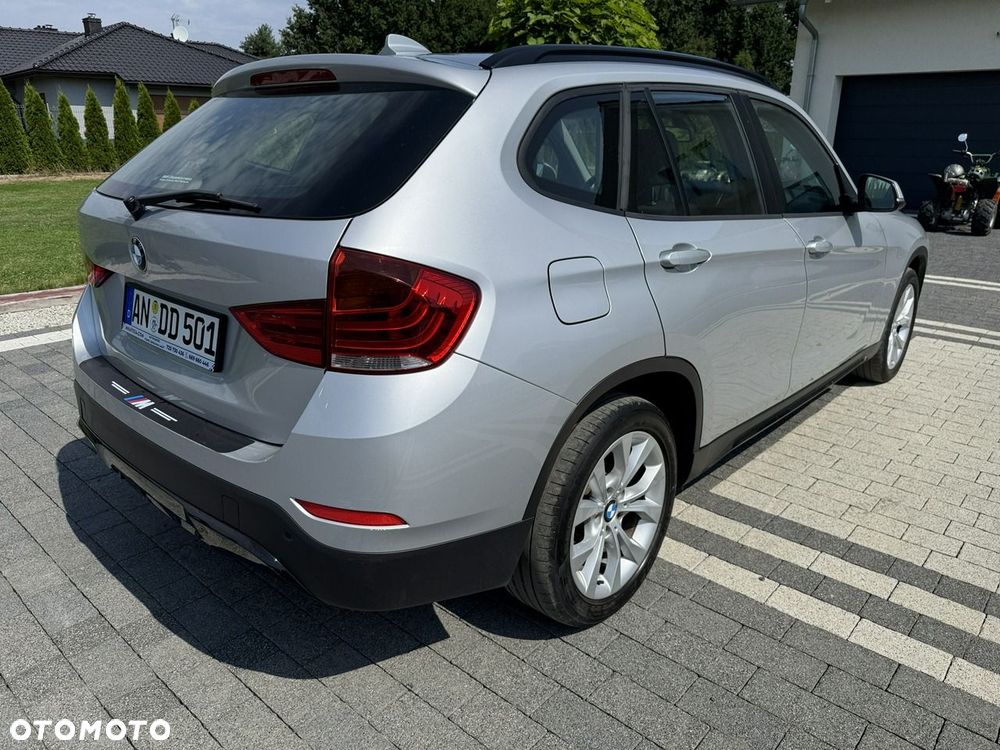 BMW X1 sDrive18d Sport Line - 4