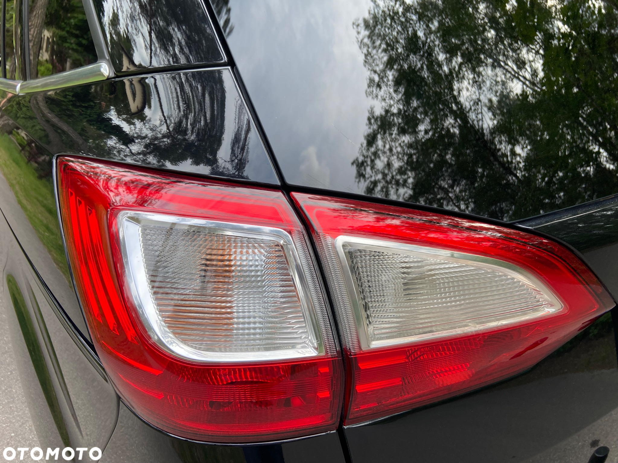 Ford Grand C-MAX - 9