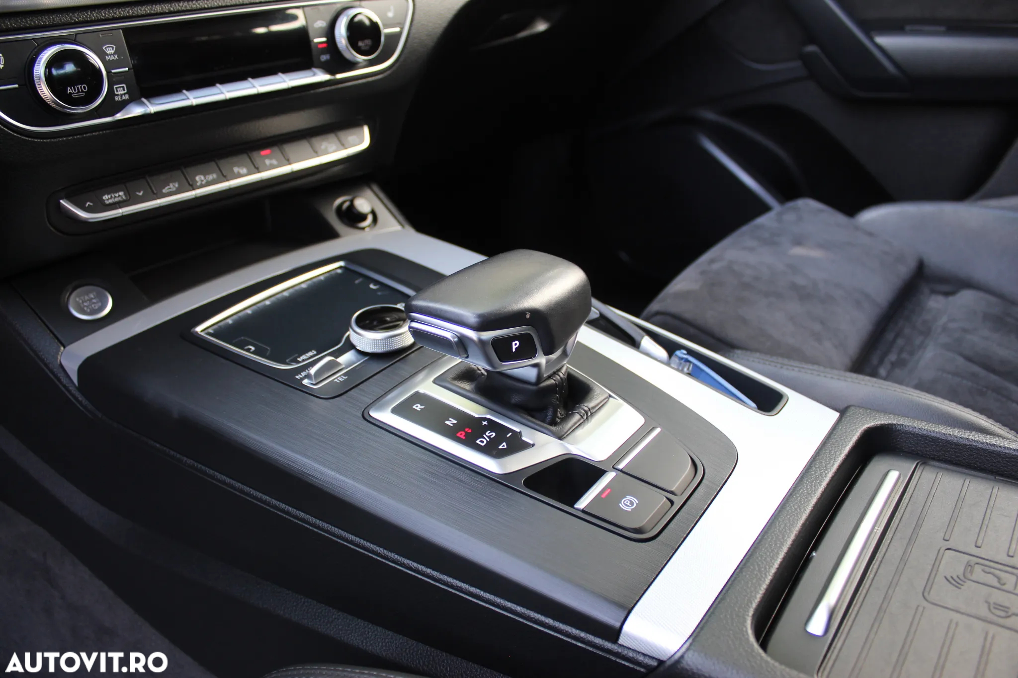 Audi Q5 50 TFSI e quattro S tronic sport - 18