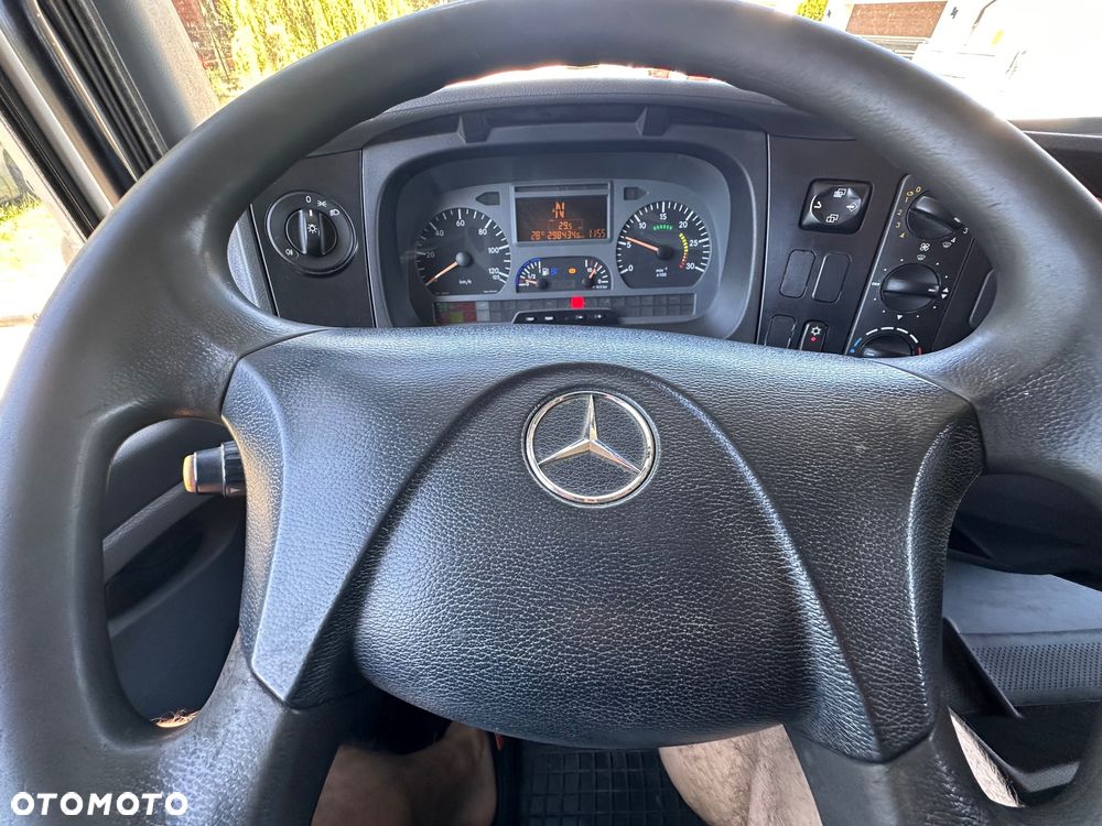 Mercedes-Benz Atego - 20