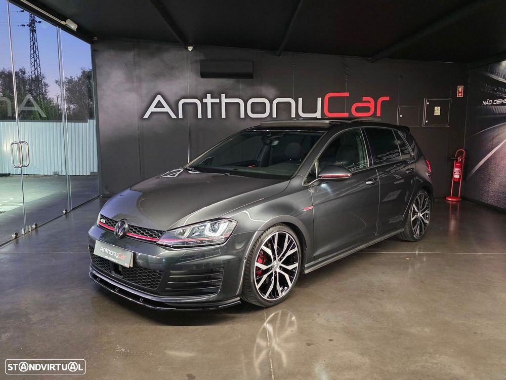 VW Golf 2.0 TSi GTi DSG - 2