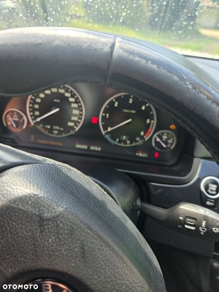 BMW Seria 5 520d - 5