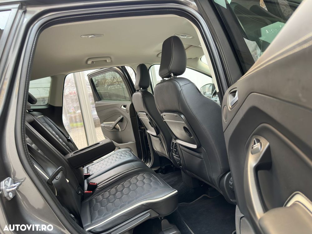 Ford Kuga 2.0 TDCi 4x4 Aut. Vignale - 10