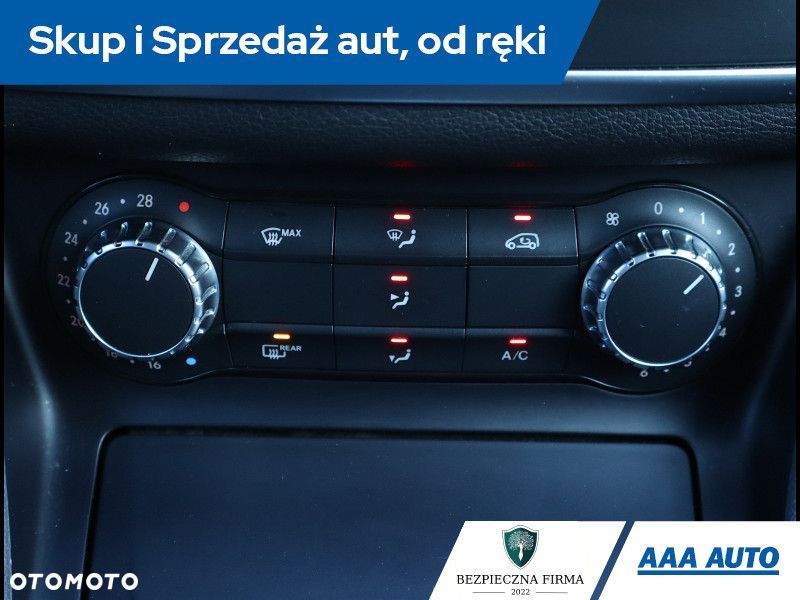 Mercedes-Benz CLA - 14