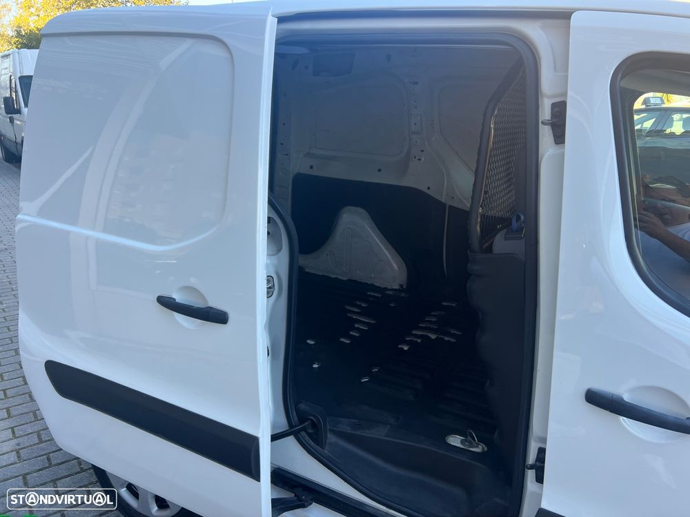 Peugeot Partner 1.6 HDI  3 LUGARES Pack-Office AC  C/IVA DEDUTIVEL - 9