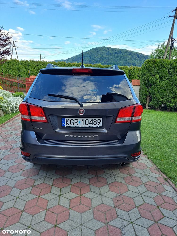 Fiat Freemont 2.0 Multijet 16V DPF Automatik Allrad Lounge - 4