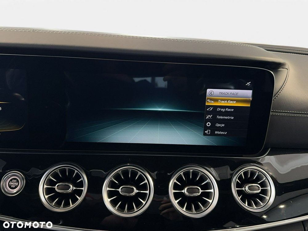 Mercedes-Benz AMG GT - 31