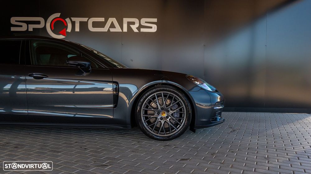 Porsche Panamera Sport Turismo 4 E-Hybrid - 6
