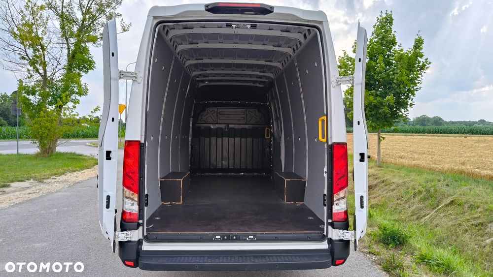 Iveco Daily - 8