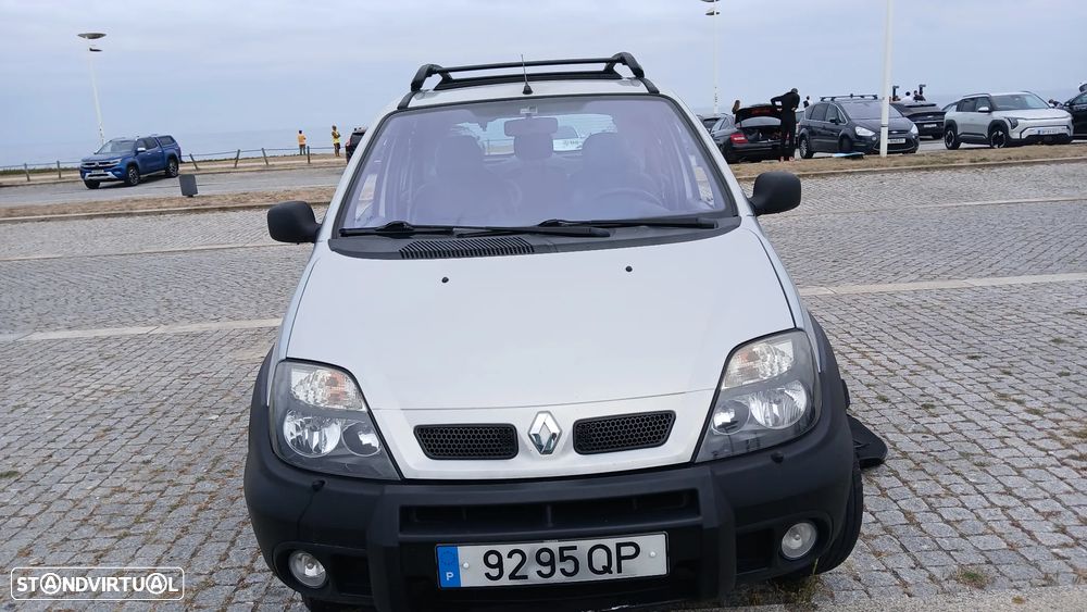 Renault Scénic - 1