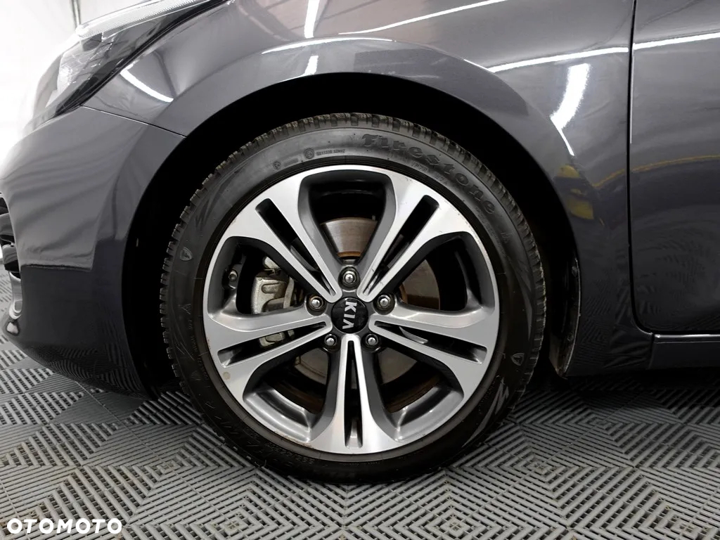 Kia Ceed 1.6 CRDi SCR GT-Line DCT - 27