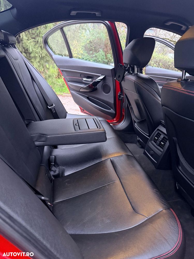 BMW Seria 3 320d - 11