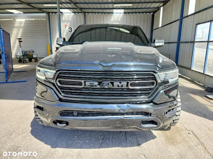 RAM 1500 5.7 Crew Cab Limited - 5
