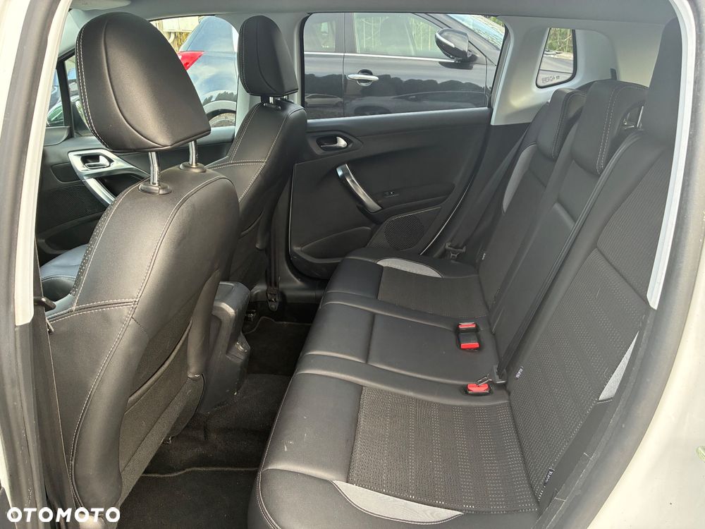 Peugeot 2008 e-HDi FAP 92 STOP & START Active - 10