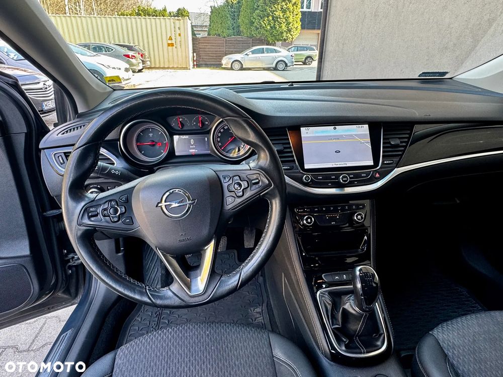 Opel Astra 1.6 CDTI Dynamic - 9