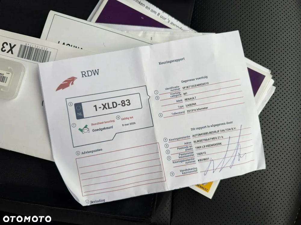 Renault Laguna dCi 110 FAP EDC Bose Edition - 40