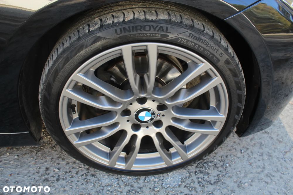 BMW Seria 3 - 36