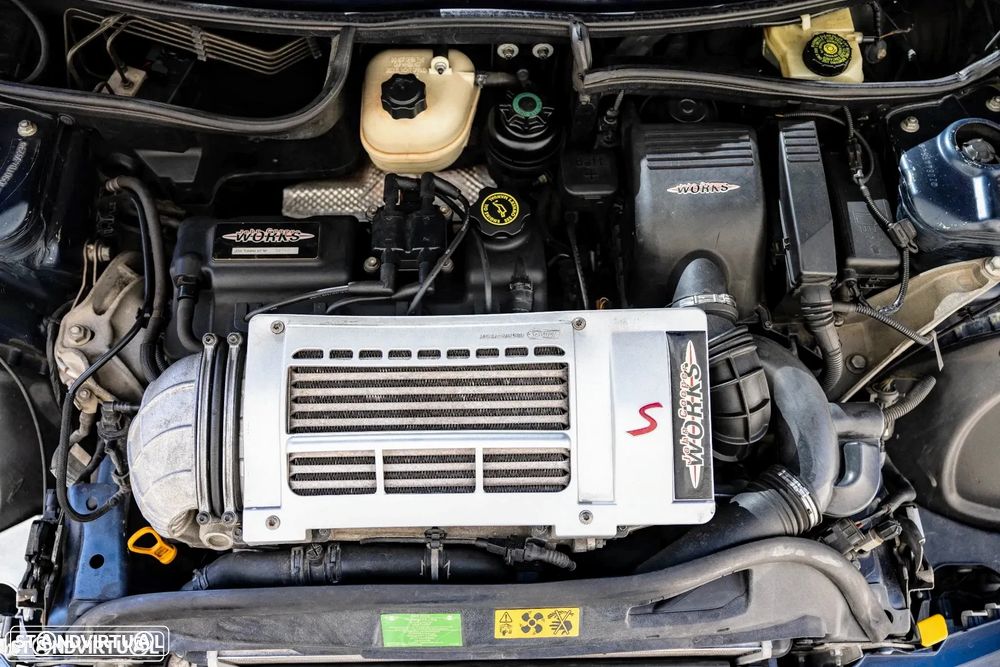 MINI 3 Portas John Cooper Works - 11