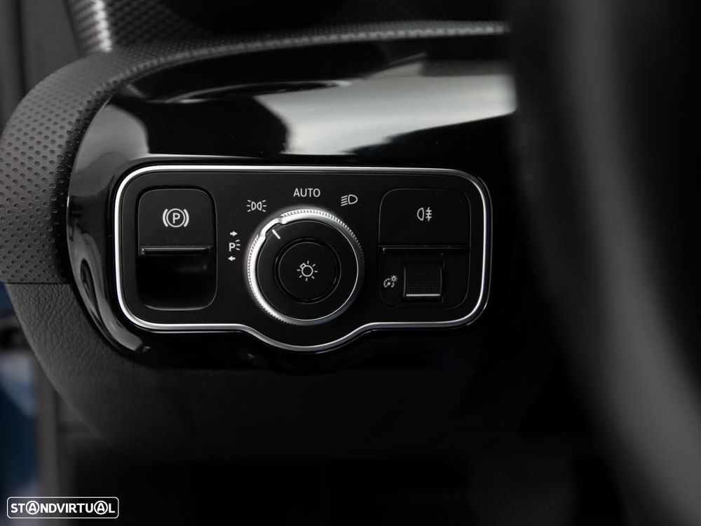 Mercedes-Benz A 180 - 14