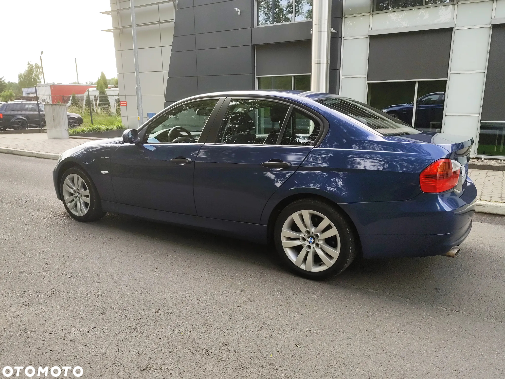 BMW Seria 3 320i - 12