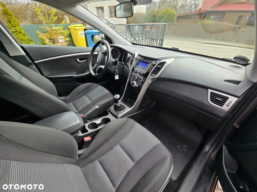 Hyundai i30 blue 1.6 CRDi Style - 7