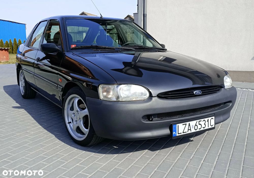 Ford Escort - 1
