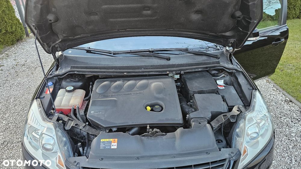 Ford Focus 2.0 TDCi DPF Ghia - 27