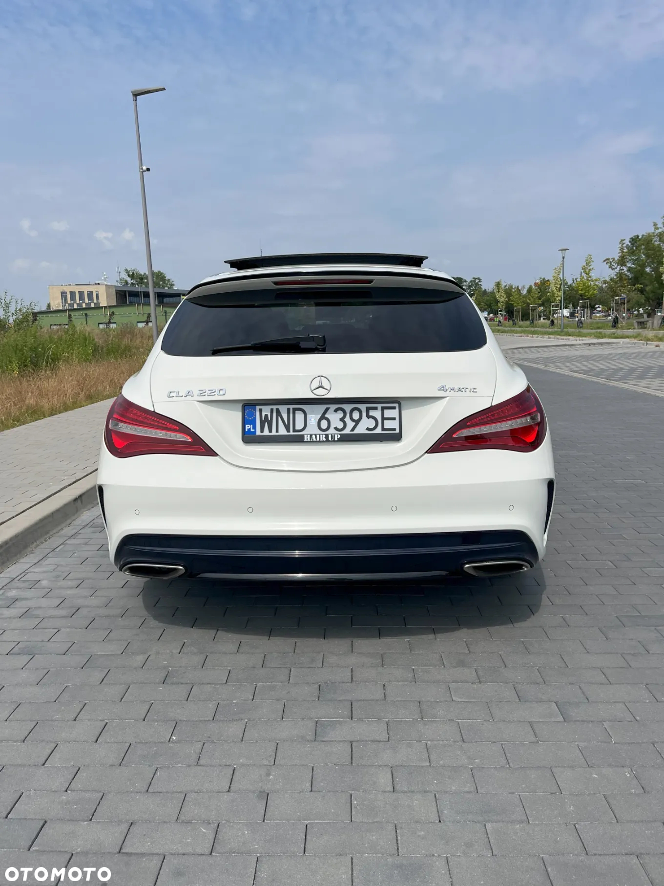 Mercedes-Benz CLA 220 4-Matic AMG Line - 17