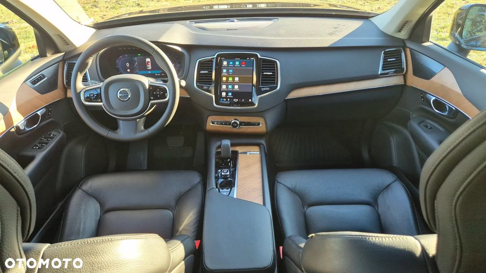Volvo XC 90 - 31