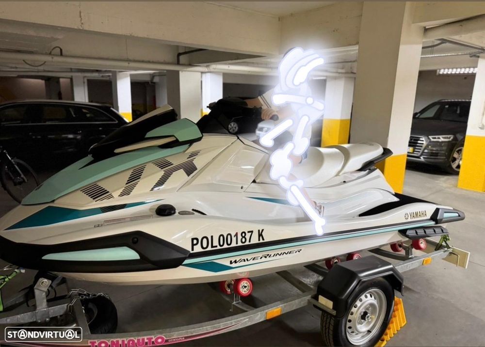 Yamaha Waver Runner - 8