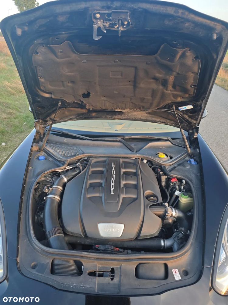 Porsche Panamera Diesel - 23