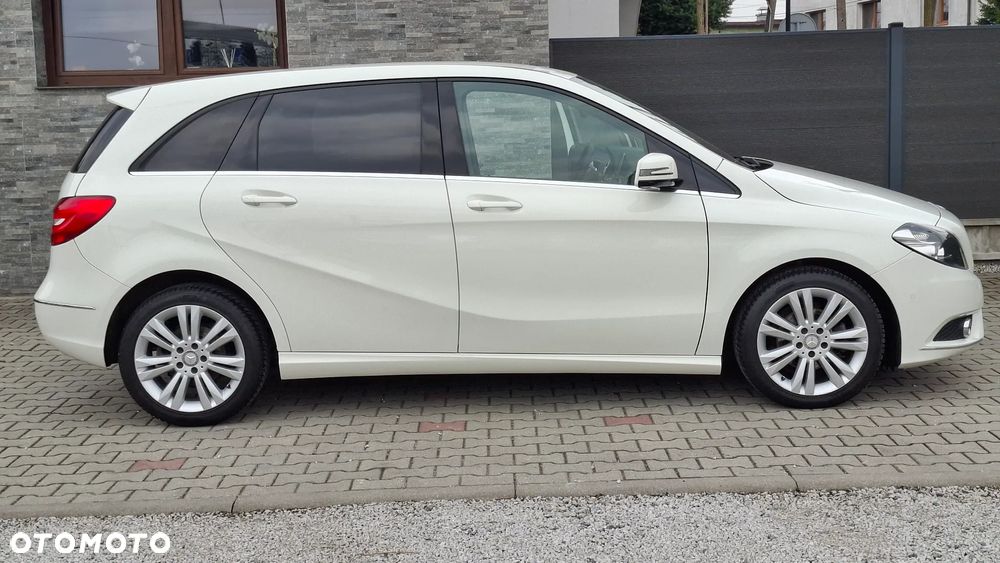 Mercedes-Benz Klasa B 180 - 7