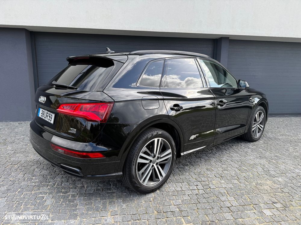 Audi Q5 40 TDI quattro S-line S-tronic - 4