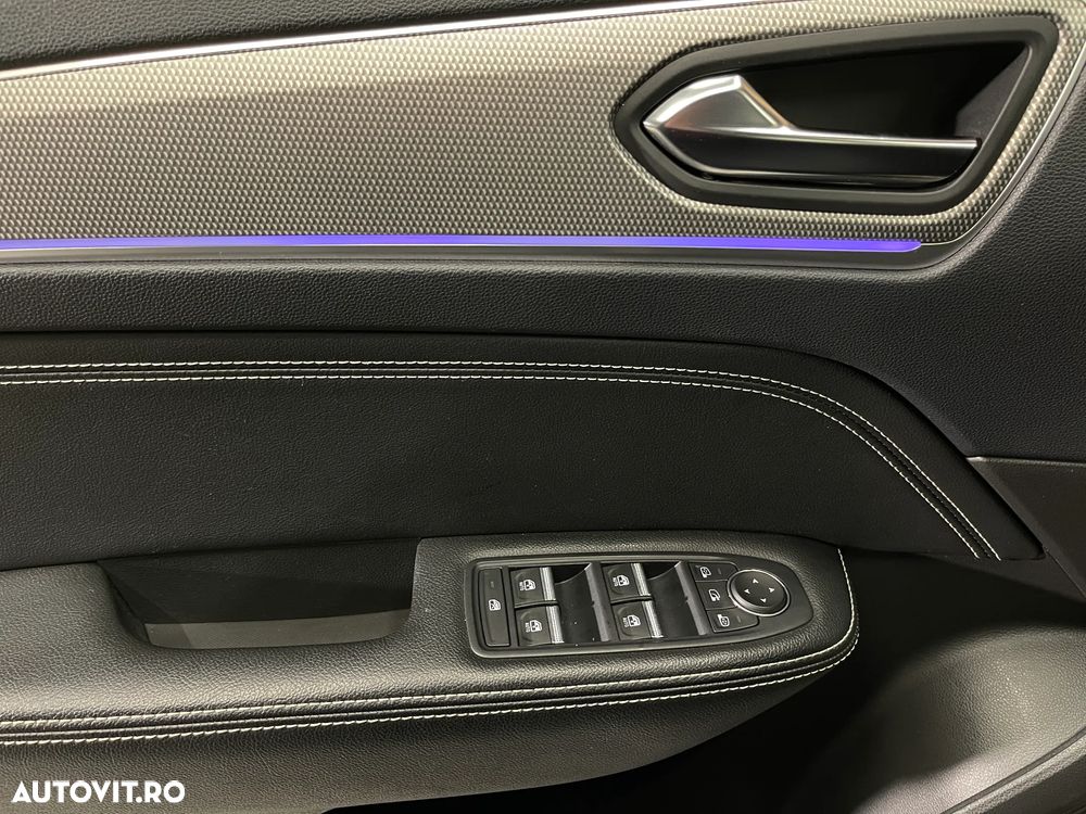 Renault Arkana E-TECH Hybrid 145 Techno - 22