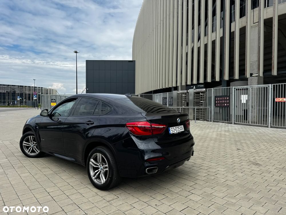 BMW X6 xDrive50i - 19