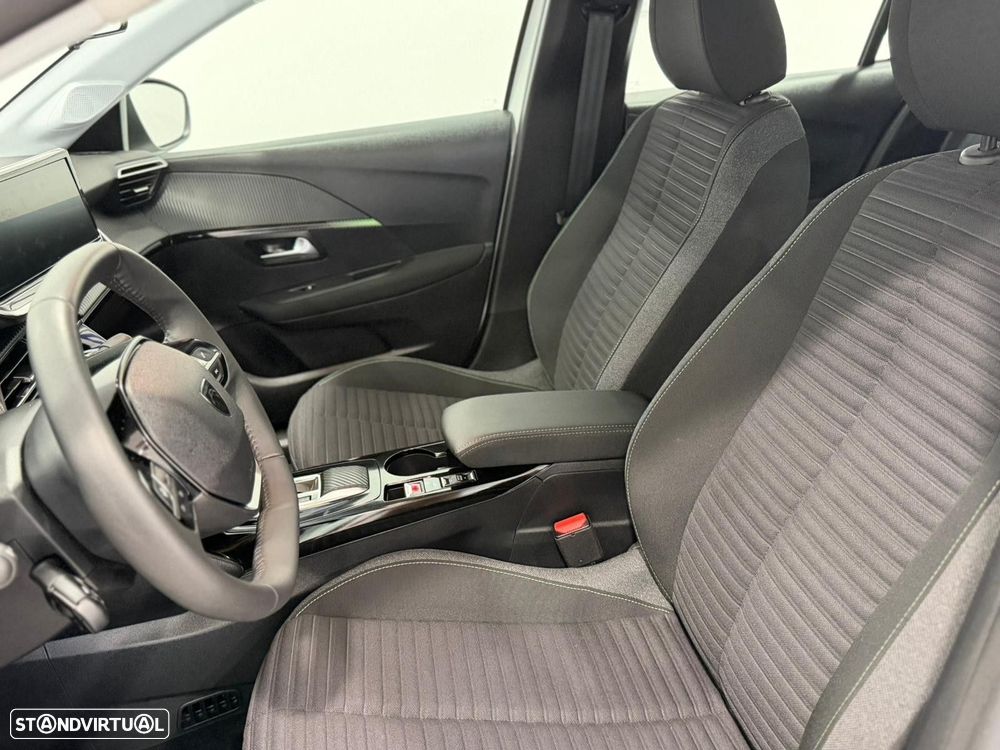 Peugeot e-208 50 kWh Active Pack - 4