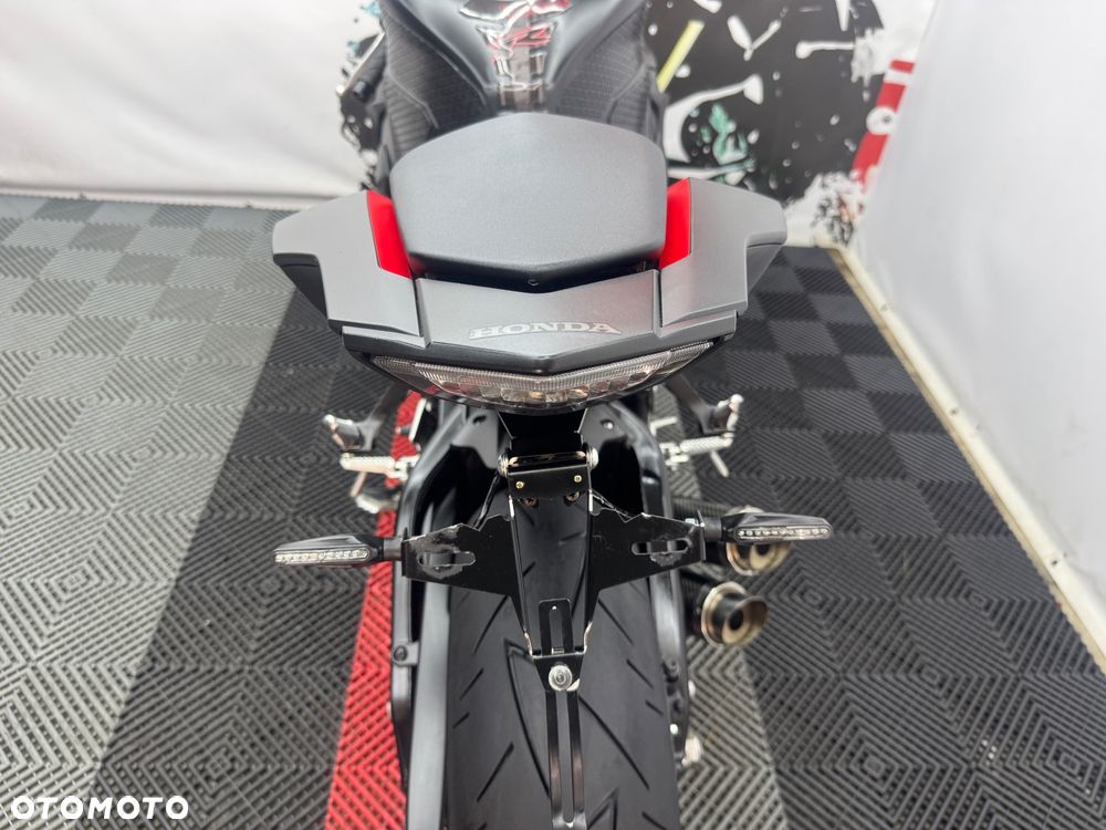 Honda CBR - 21